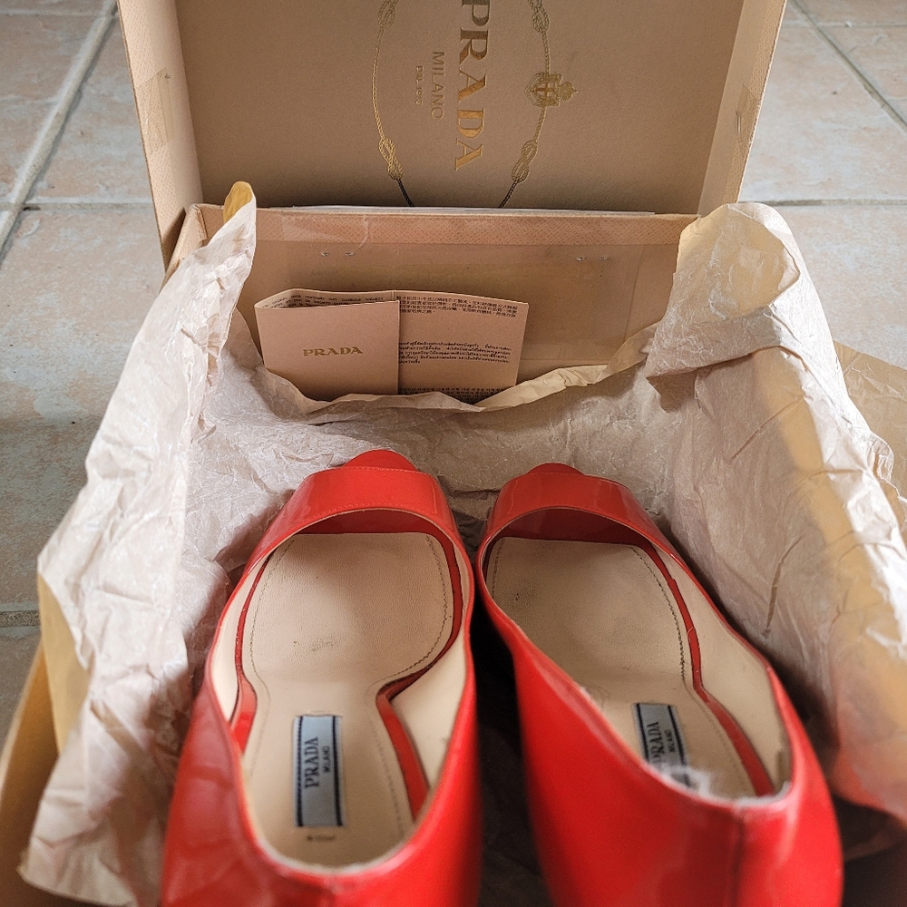 PRADA HEELS 👠 - Picture 3 of 8